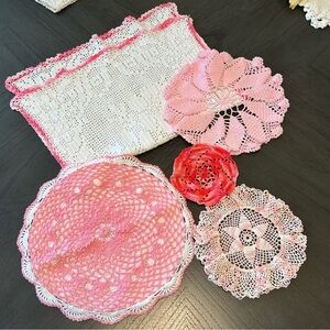 Vintage Doilies Pink - Lot of 5 - Assorted Sizes